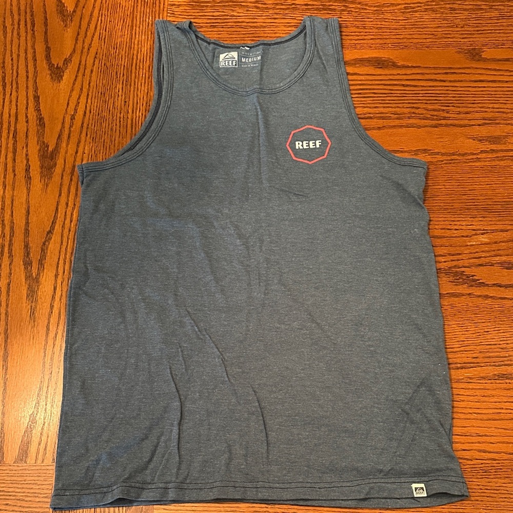Reef Men's Tank Top size medium
